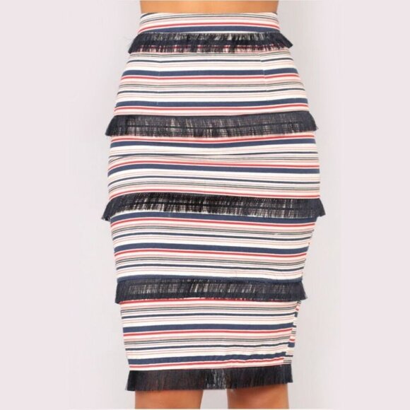 L’Atiste Striped Fringe Skirt Set w/ Bandeau Top & Back Slit – NWT – Size S - Picture 7 of 16